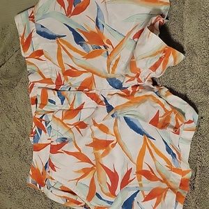 Tommy Bahama shorts size 8